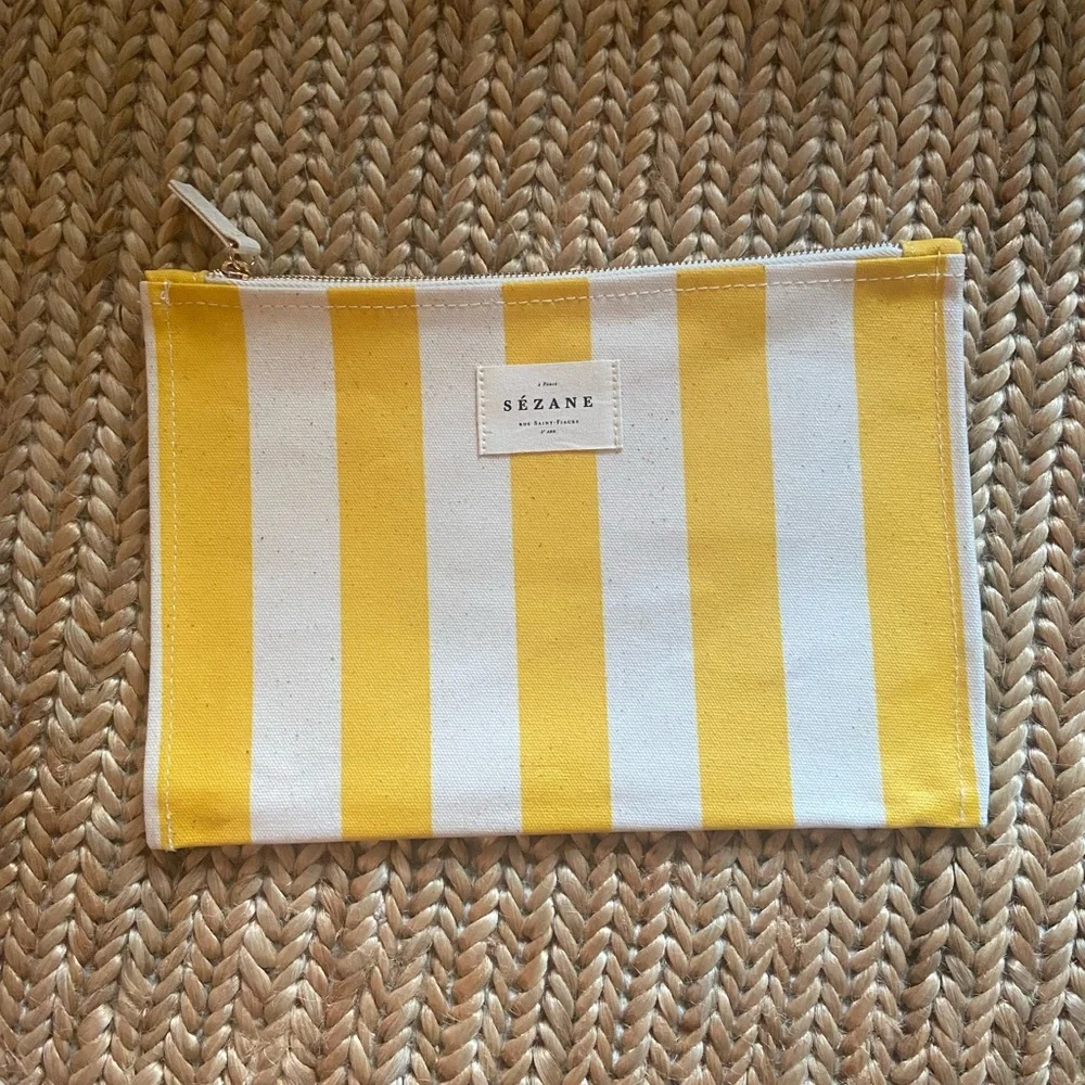 NWOT Sezane Pouch - Picture 1 of 4